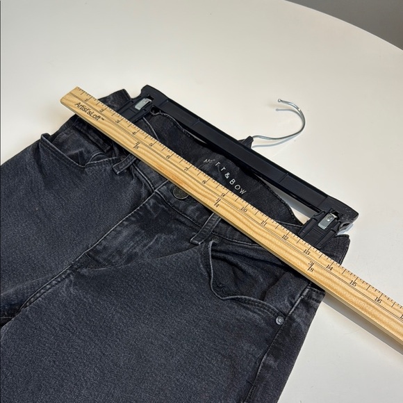 Mott & Bow Black Boyfriend Jeans Size 27 X 30 - Picture 5 of 8
